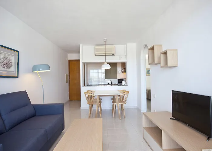 Seth Isla Paraiso Aparthotel 3*