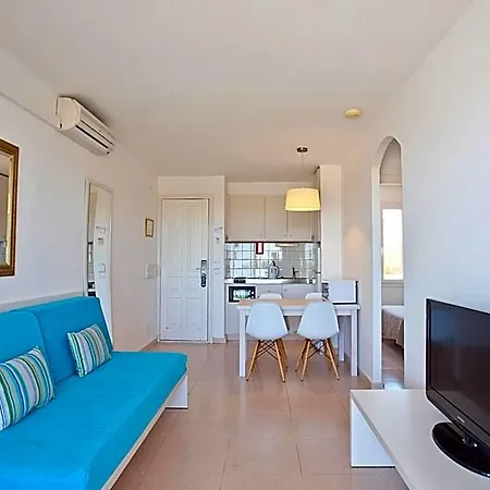 Seth Isla Paraiso Aparthotel