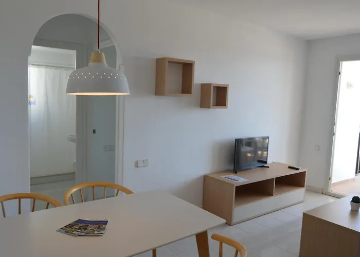 Seth Isla Paraiso Arenal d'en Castell