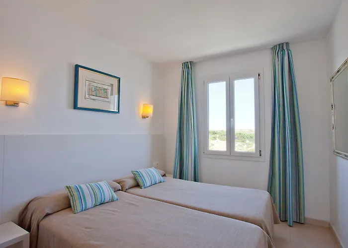 Seth Isla Paraiso Apartahotel 3*