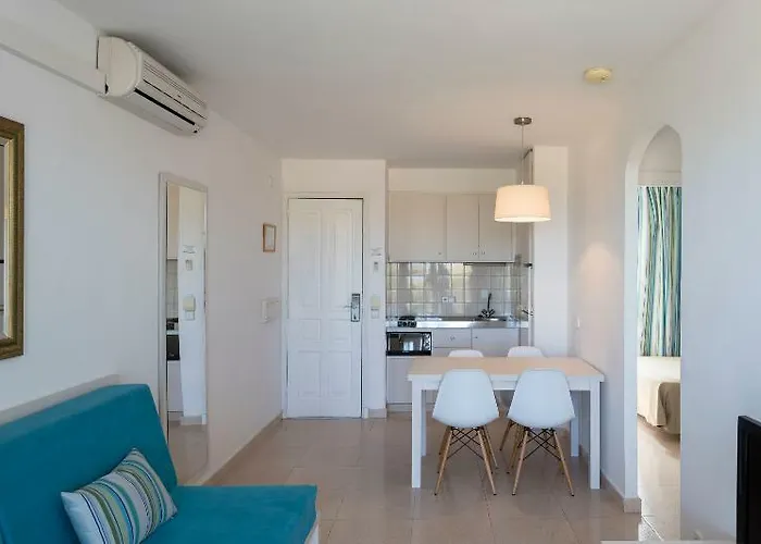 Seth Isla Paraiso شقة فندقية 3*