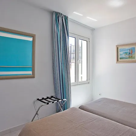 Seth Isla Paraiso Arenal d'en Castell