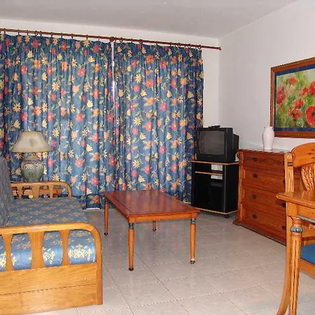 Seth Isla Paraiso Aparthotel 3*