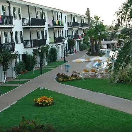 Seth Isla Paraiso Aparthotel 3*